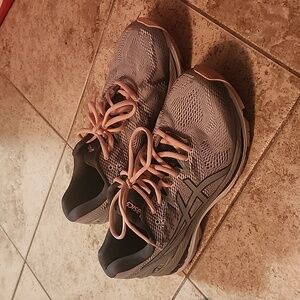 Asics sneakers grey and pink womens